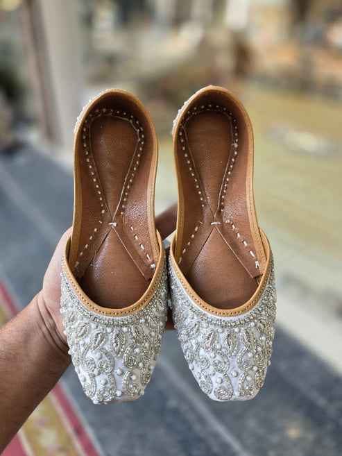 Noor-E-Ivory Pearl Embellished Jutti