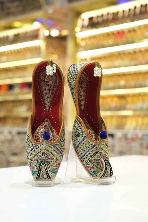 Rangmahal Tassel Festive Jutti