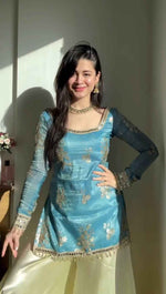 Noor-e-Aab Fendy Silk Mirror Set