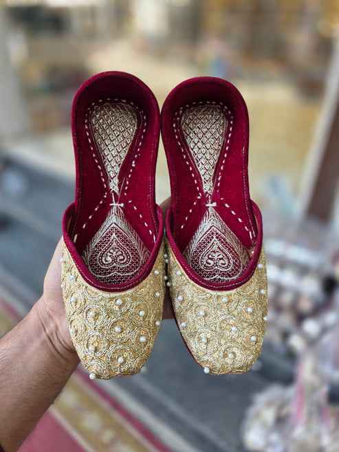 Shehnaz Pearl Zari Bridal Jutti