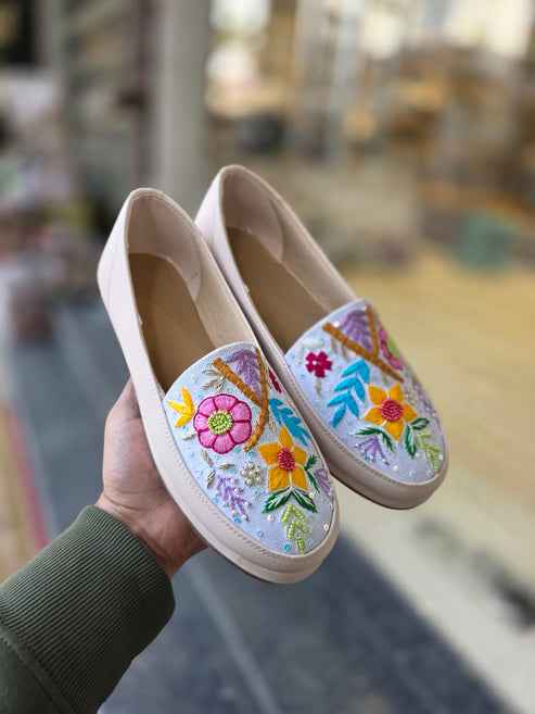 Phoolrang Sky Embroidered Sneakers