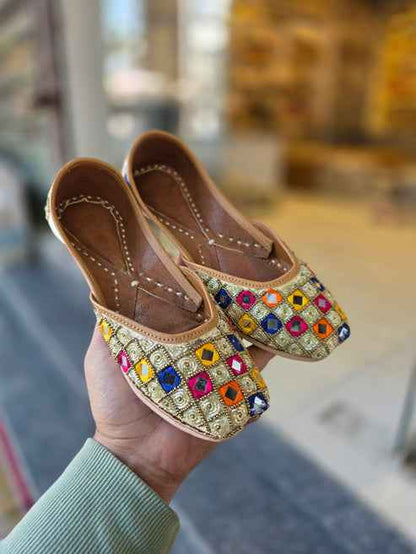Rangrez Mirror Luxe Jutti