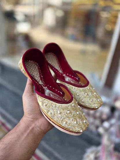 Shehnaz Pearl Zari Bridal Jutti