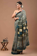 Royal Heritage Mosaic in Mulmul Saree